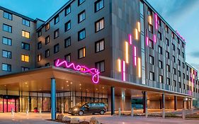 Moxy London Heathrow Airport